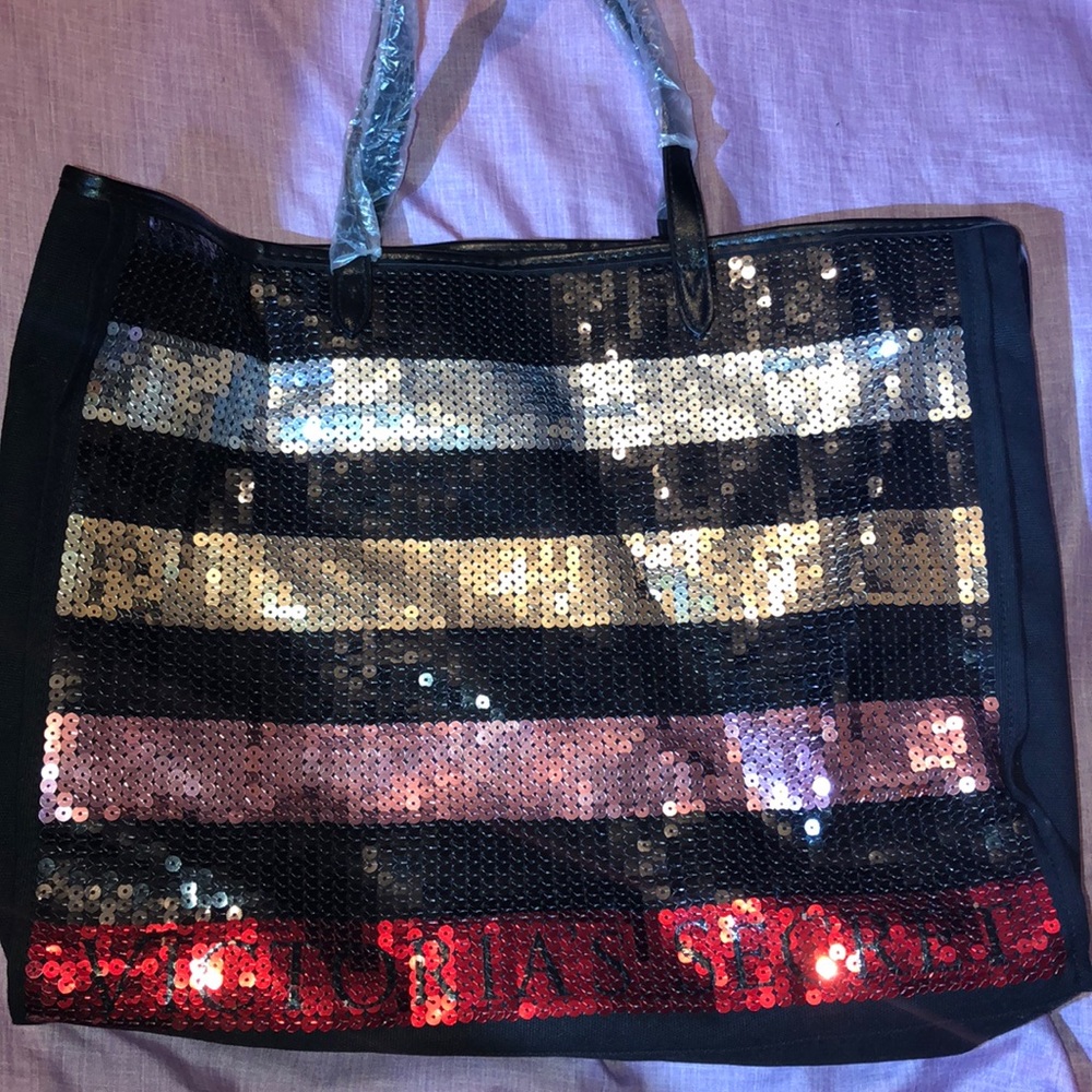 Victoria’s Secret overnight tote bag